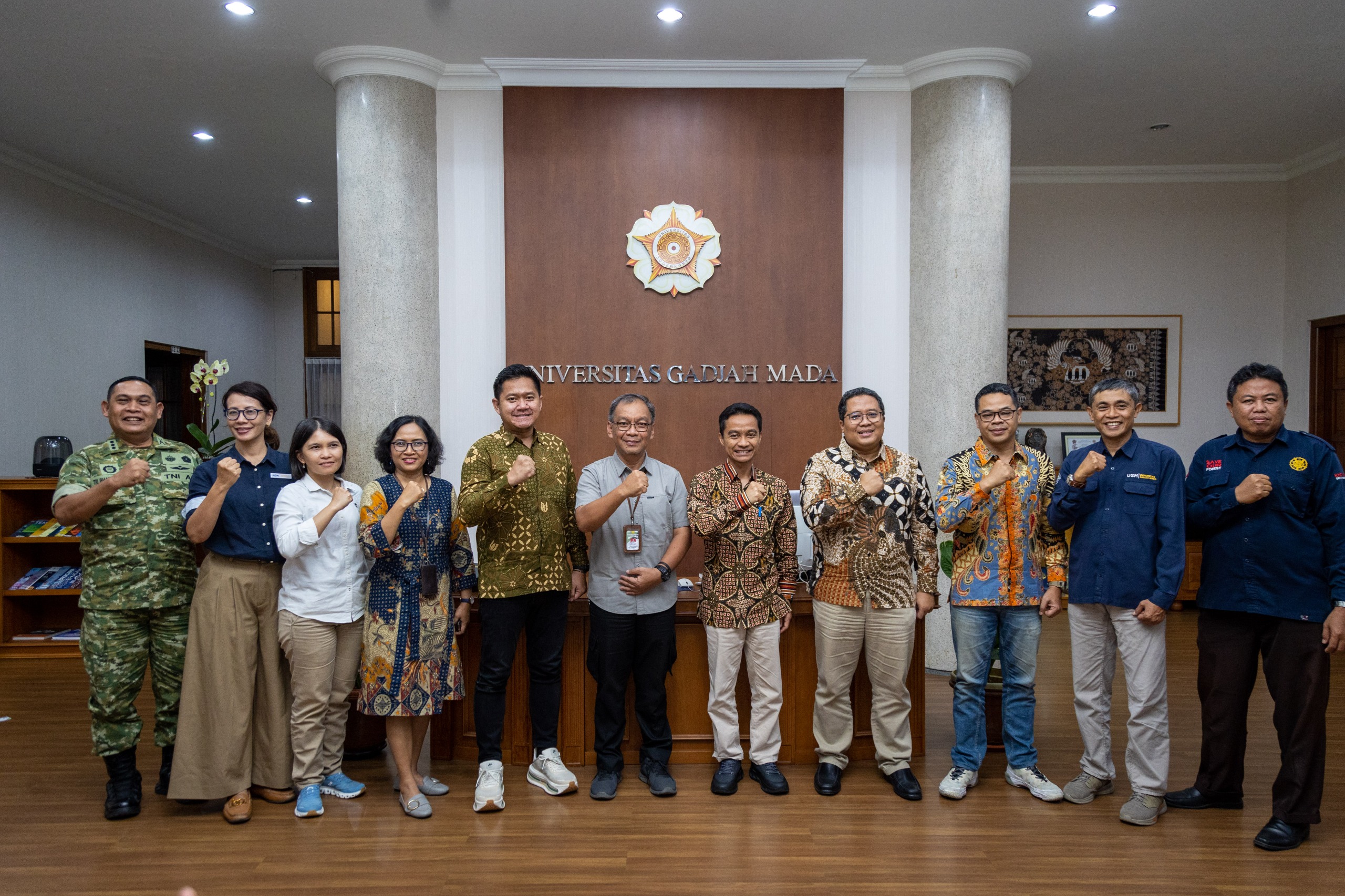 Penandatangan MOU(4)